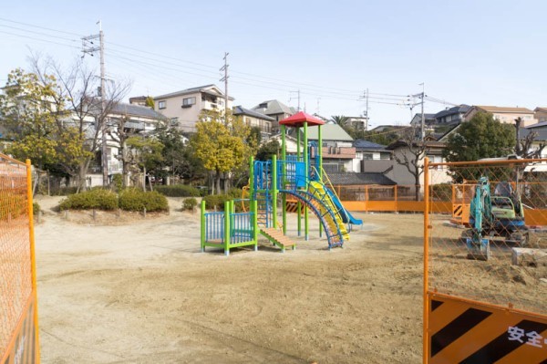 apartment 大阪府八尾市南植松町５丁目182番地 日本TPビル
