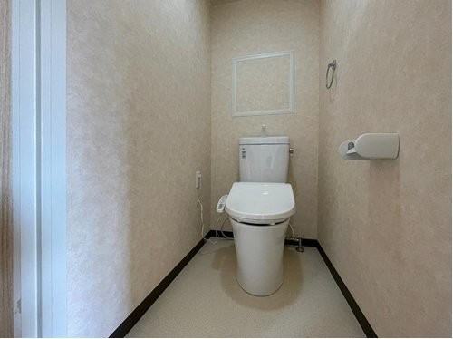 apartment 大阪府八尾市南植松町５丁目182番地 日本TPビル