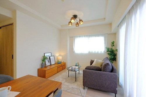apartment 大阪府八尾市南植松町５丁目182番地 日本TPビル