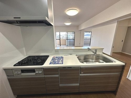 apartment 大阪府八尾市南植松町５丁目182番地 日本TPビル