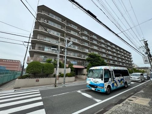 apartment 大阪府八尾市南植松町５丁目182番地 日本TPビル