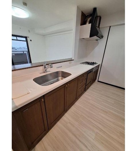 apartment 大阪府八尾市南植松町５丁目182番地 日本TPビル