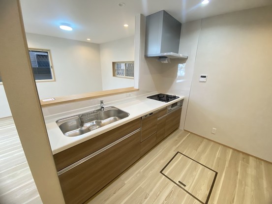 detached 大阪府八尾市南植松町５丁目182番地 日本TPビル