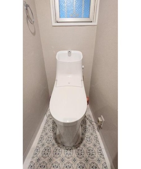 apartment 大阪府八尾市南植松町５丁目182番地 日本TPビル