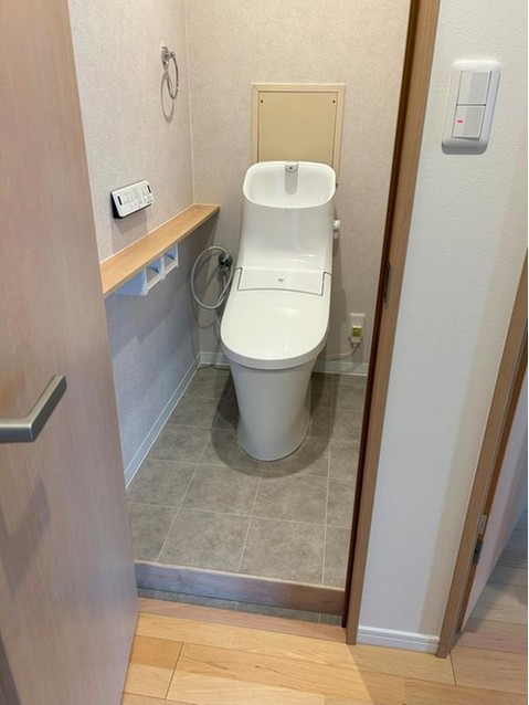 apartment 大阪府八尾市南植松町５丁目182番地 日本TPビル