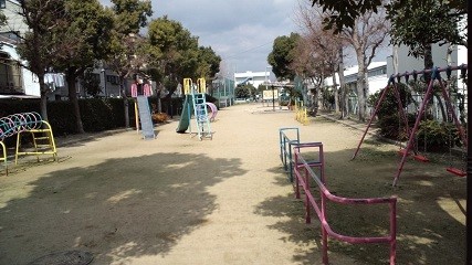 apartment 大阪府八尾市南植松町５丁目182番地 日本TPビル