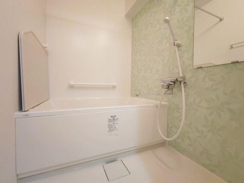 apartment 大阪府八尾市南植松町５丁目182番地 日本TPビル