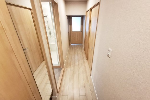 apartment 大阪府八尾市南植松町５丁目182番地 日本TPビル
