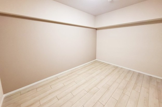 apartment 大阪府八尾市南植松町５丁目182番地 日本TPビル