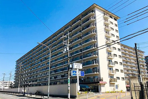 apartment 大阪府八尾市南植松町５丁目182番地 日本TPビル