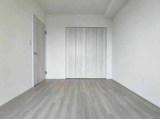 apartment 大阪府八尾市南植松町５丁目182番地 日本TPビル