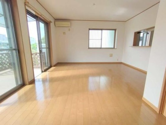 detached 埼玉県鶴ヶ島市大字上広谷176-1 ニュースカイハイツ102