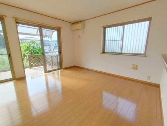 detached 埼玉県鶴ヶ島市大字上広谷176-1 ニュースカイハイツ102