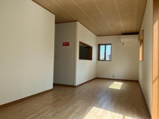 detached 埼玉県鶴ヶ島市大字上広谷176-1 ニュースカイハイツ102