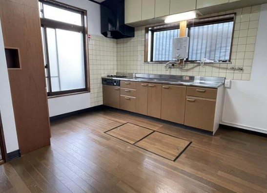 detached 埼玉県鶴ヶ島市大字上広谷176-1 ニュースカイハイツ102