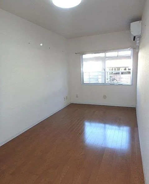 apartment 埼玉県鶴ヶ島市大字上広谷176-1 ニュースカイハイツ102