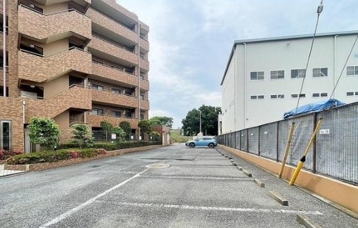 apartment 埼玉県鶴ヶ島市大字上広谷176-1 ニュースカイハイツ102