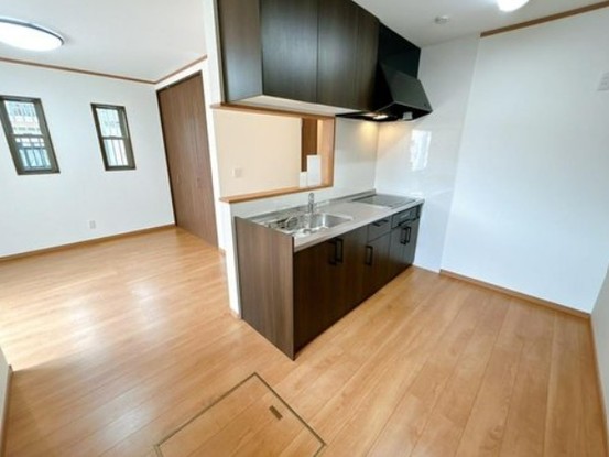 detached 埼玉県鶴ヶ島市大字上広谷176-1 ニュースカイハイツ102