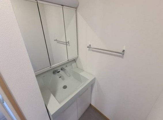 detached 埼玉県鶴ヶ島市大字上広谷176-1 ニュースカイハイツ102