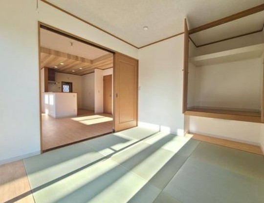 detached 埼玉県鶴ヶ島市大字上広谷176-1 ニュースカイハイツ102