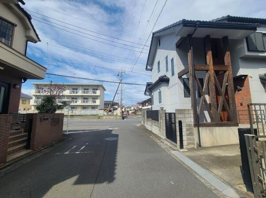 detached 埼玉県鶴ヶ島市大字上広谷176-1 ニュースカイハイツ102