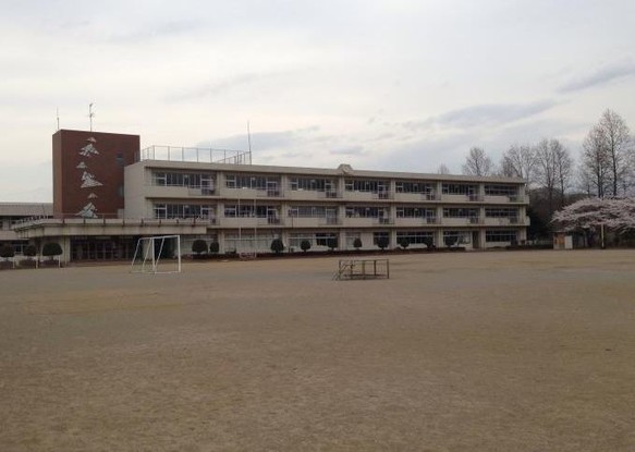 detached 埼玉県鶴ヶ島市大字上広谷176-1 ニュースカイハイツ102