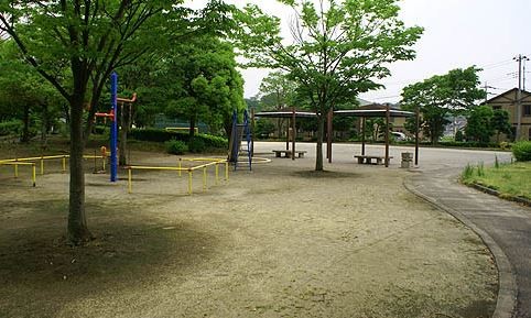 detached 埼玉県鶴ヶ島市大字上広谷176-1 ニュースカイハイツ102