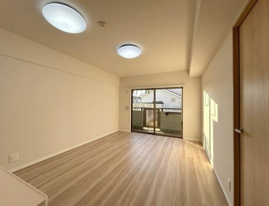 apartment 埼玉県鶴ヶ島市大字上広谷176-1 ニュースカイハイツ102