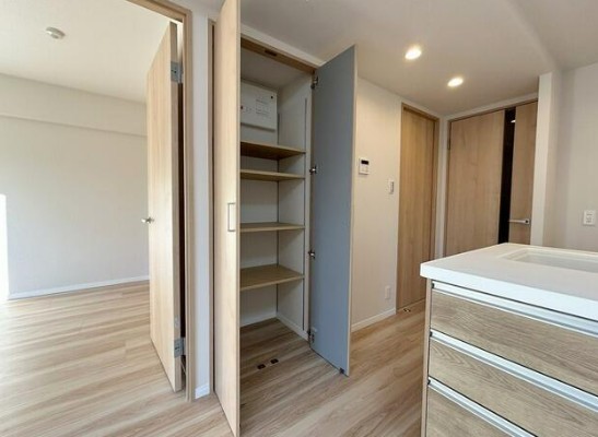 apartment 埼玉県鶴ヶ島市大字上広谷176-1 ニュースカイハイツ102