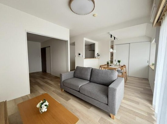 apartment 埼玉県鶴ヶ島市大字上広谷176-1 ニュースカイハイツ102
