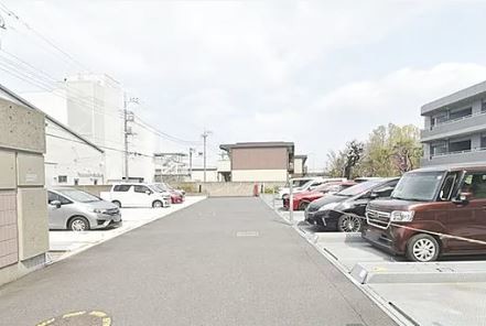 apartment 埼玉県鶴ヶ島市大字上広谷176-1 ニュースカイハイツ102