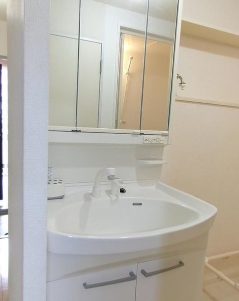 apartment 埼玉県鶴ヶ島市大字上広谷176-1 ニュースカイハイツ102
