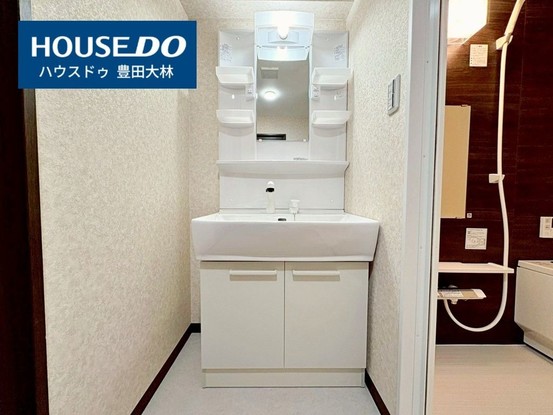 apartment 愛知県豊田市生駒町大坪
地図を見る