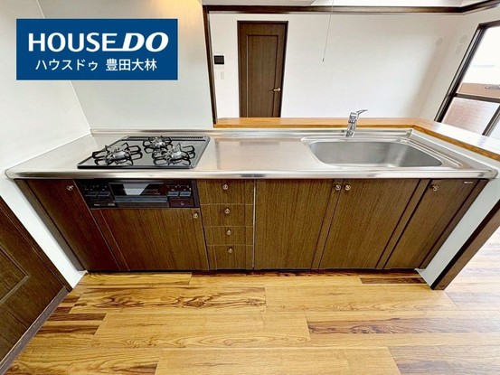 apartment 愛知県豊田市生駒町大坪
地図を見る