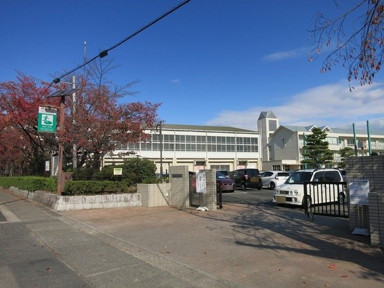 apartment 愛知県豊田市陣中町２丁目
地図を見る