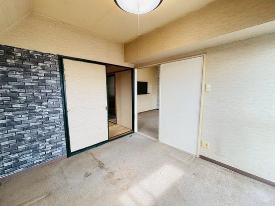 apartment 愛知県豊橋市つつじが丘１丁目8-14