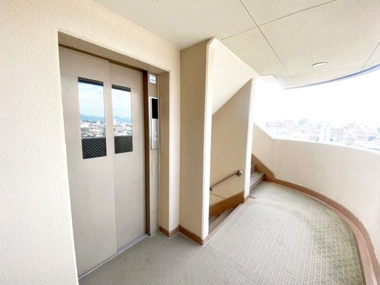 apartment 愛知県豊橋市つつじが丘１丁目8-14