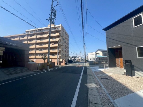 apartment 愛知県豊橋市つつじが丘１丁目8-14