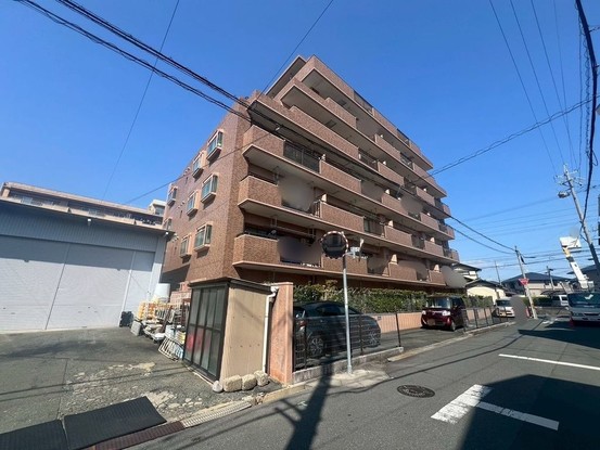 apartment 愛知県豊橋市つつじが丘１丁目8-14