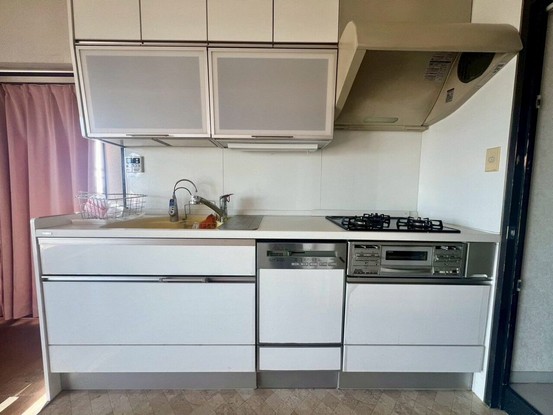 apartment 愛知県豊橋市つつじが丘１丁目8-14