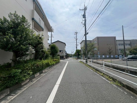apartment 愛知県豊橋市西小鷹野３丁目
地図を見る
