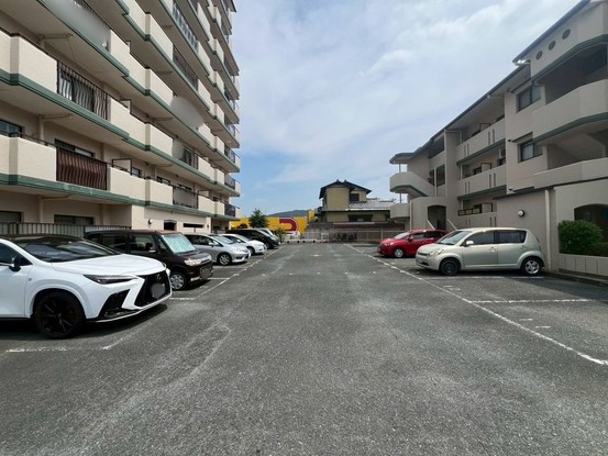 apartment 愛知県豊橋市西小鷹野３丁目
地図を見る