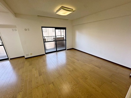 apartment 愛知県豊橋市弥生町字西豊和
地図を見る