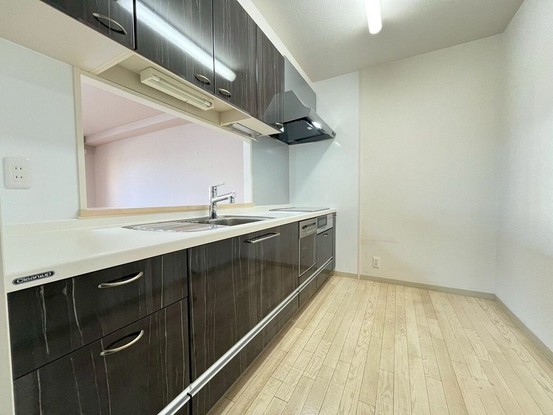 apartment 愛知県豊橋市潮崎町
地図を見る