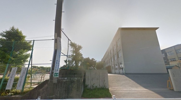 apartment 愛知県豊橋市西小鷹野３丁目
地図を見る