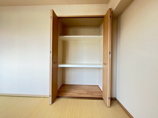 apartment 愛知県豊橋市西岩田５丁目11-5