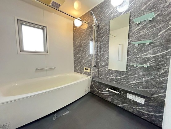 apartment 愛知県豊橋市西岩田５丁目11-5