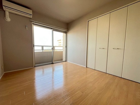 apartment 愛知県豊橋市西岩田５丁目11-5