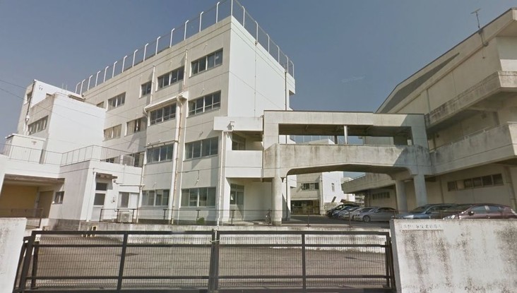 apartment 愛知県豊橋市西岩田５丁目11-5
