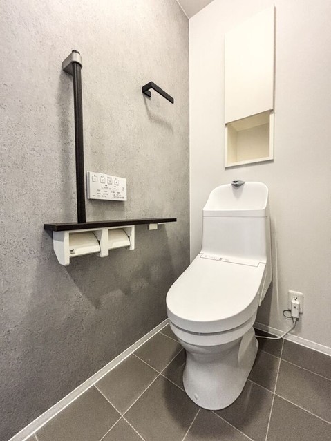 apartment 愛知県豊橋市西岩田５丁目11-5